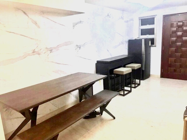 近科大单间 去科大10分钟 有会所