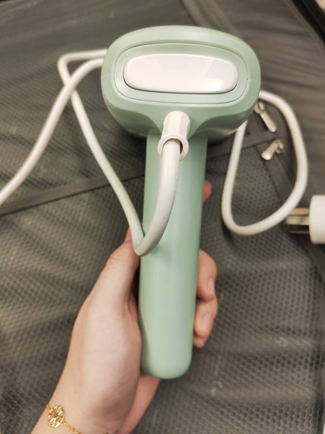 蒸汽熨斗