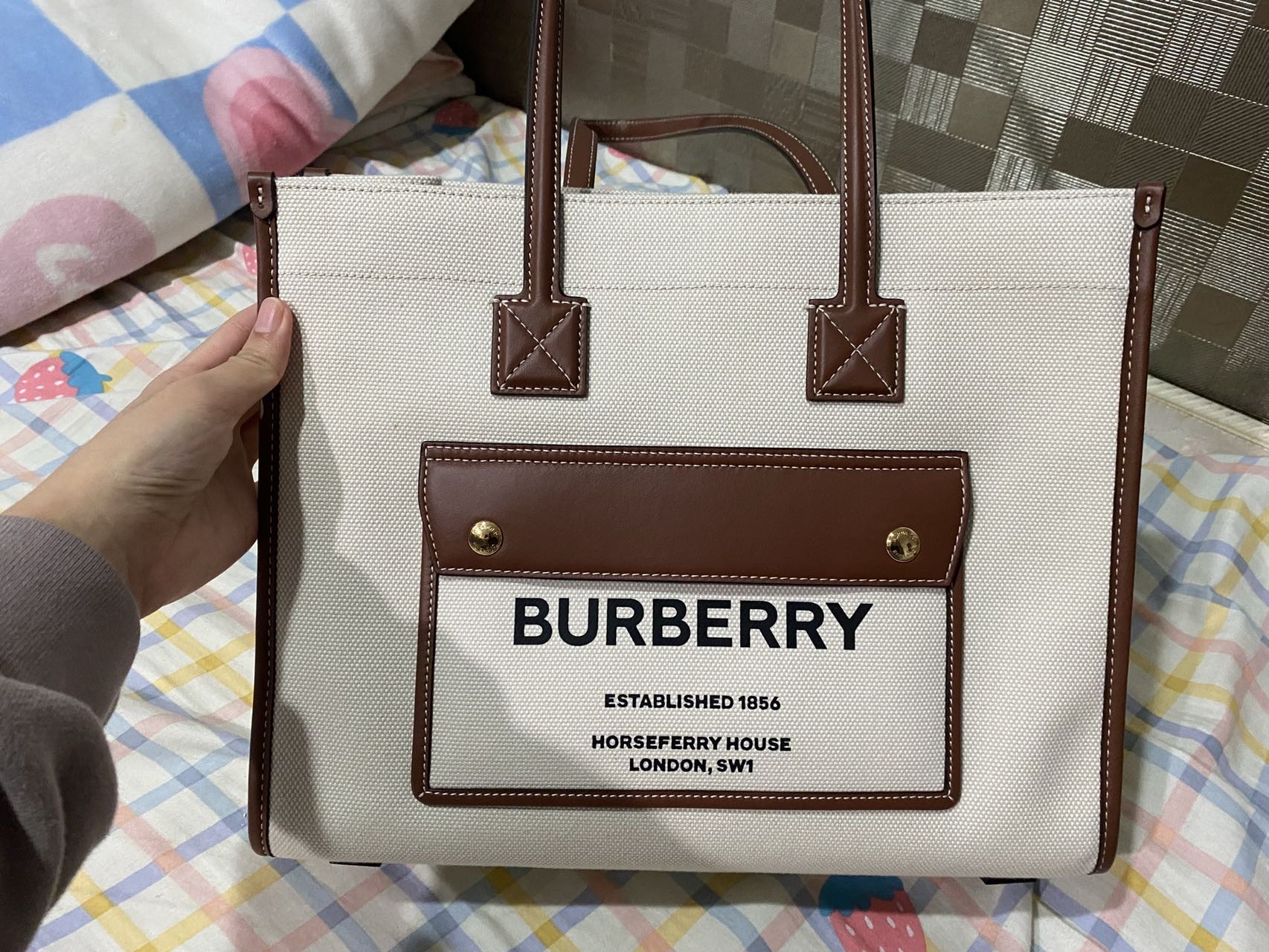 Burberry帆布袋中号