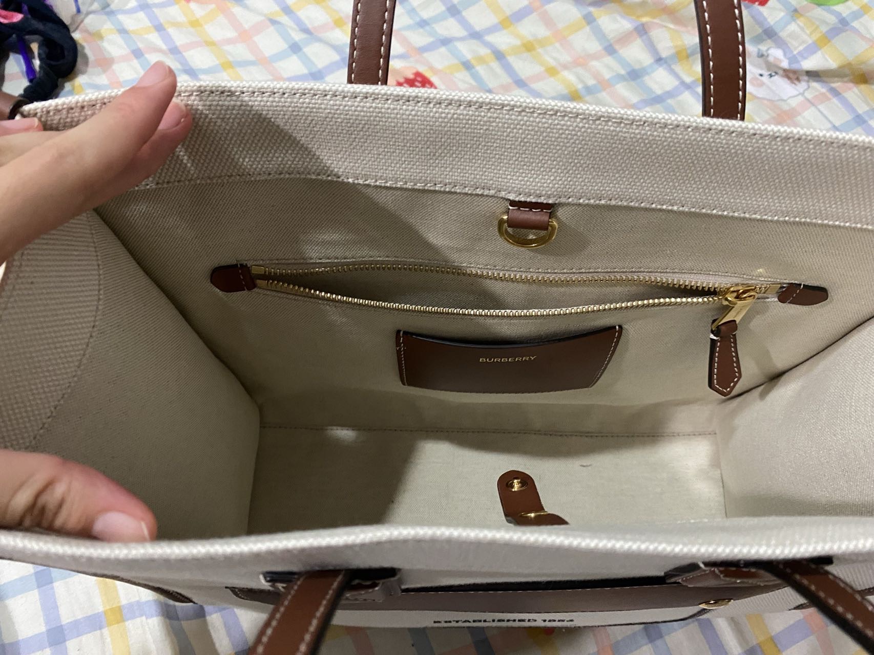 Burberry帆布袋中号
